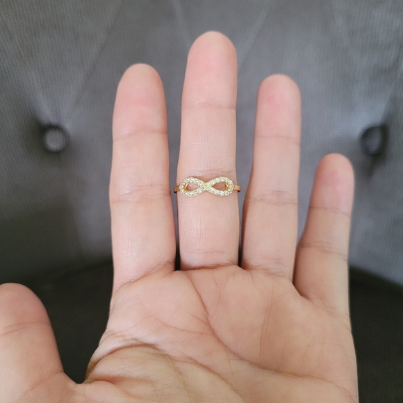 Infinity♾️ Symbol with Pave Crystals💎 Ring - Sz 8 - Picture 4 of 16